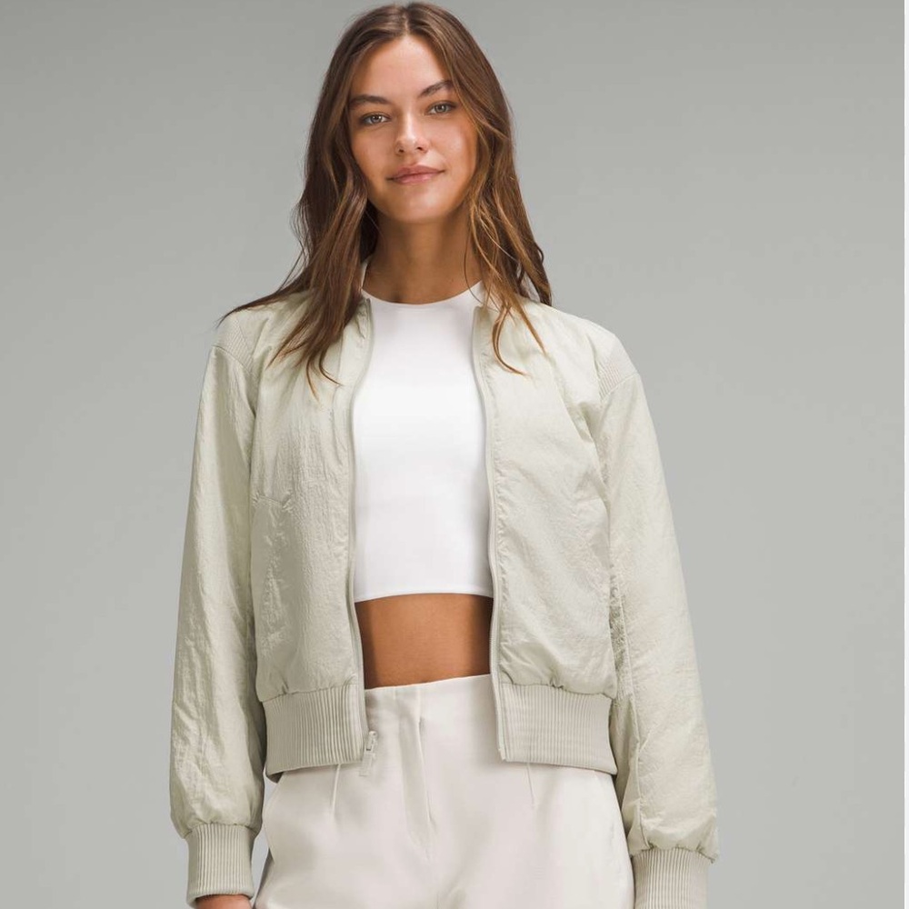 Lululemon REVERSIBLE insulated Bomber Jacket SMALL